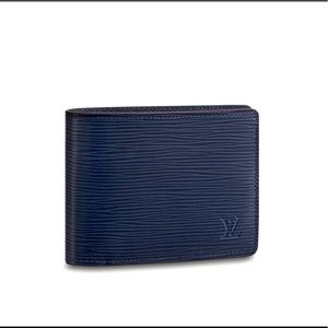 ❌SOLD❌Louis Vuitton multiple wallet in Epi Navy …